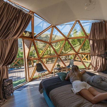 ホテル Amazing Cyprus Glamping Domes - Glamping Cyprus パ フォス エクステリア 写真