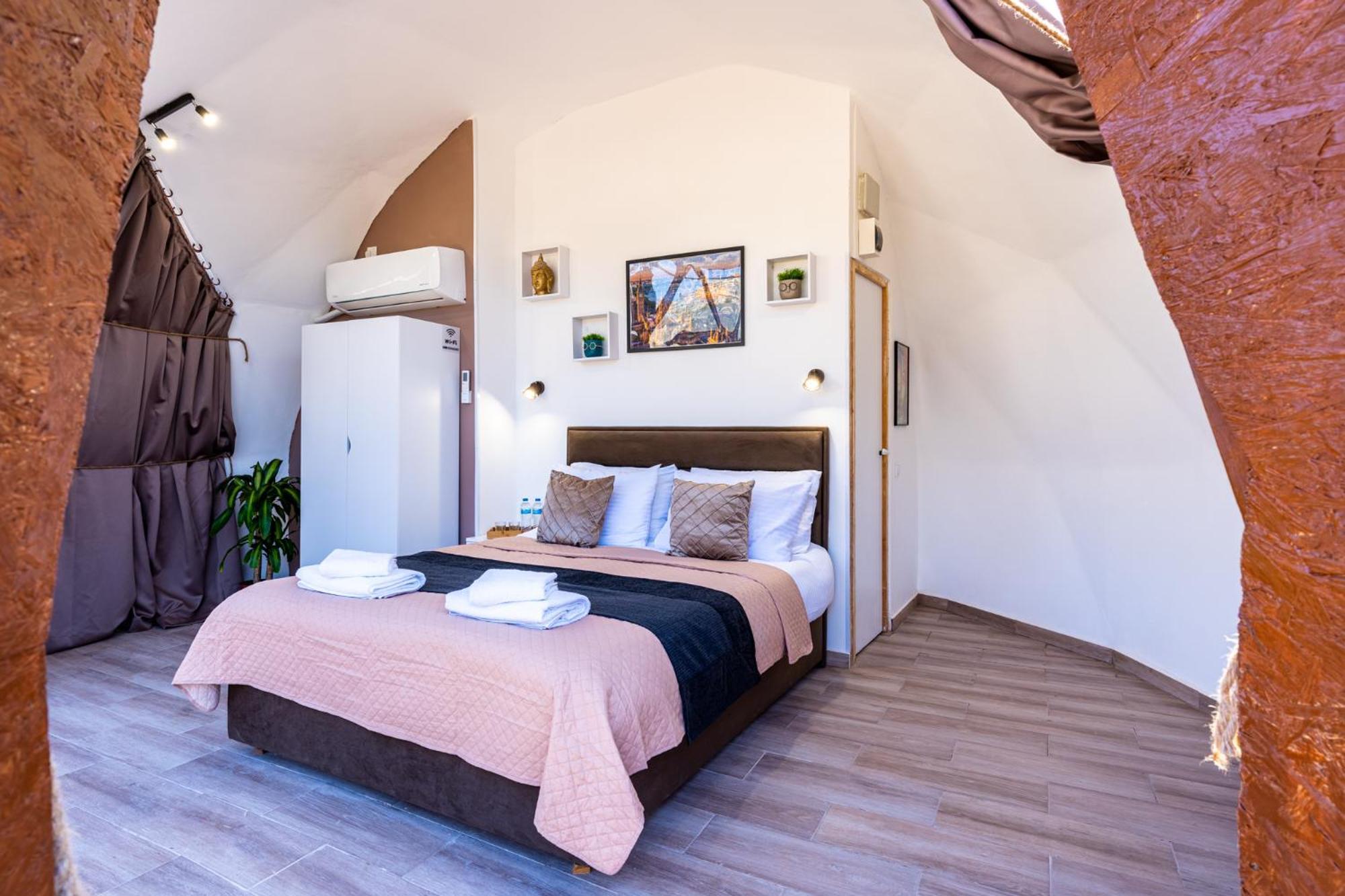 ホテル Amazing Cyprus Glamping Domes - Glamping Cyprus パ フォス エクステリア 写真