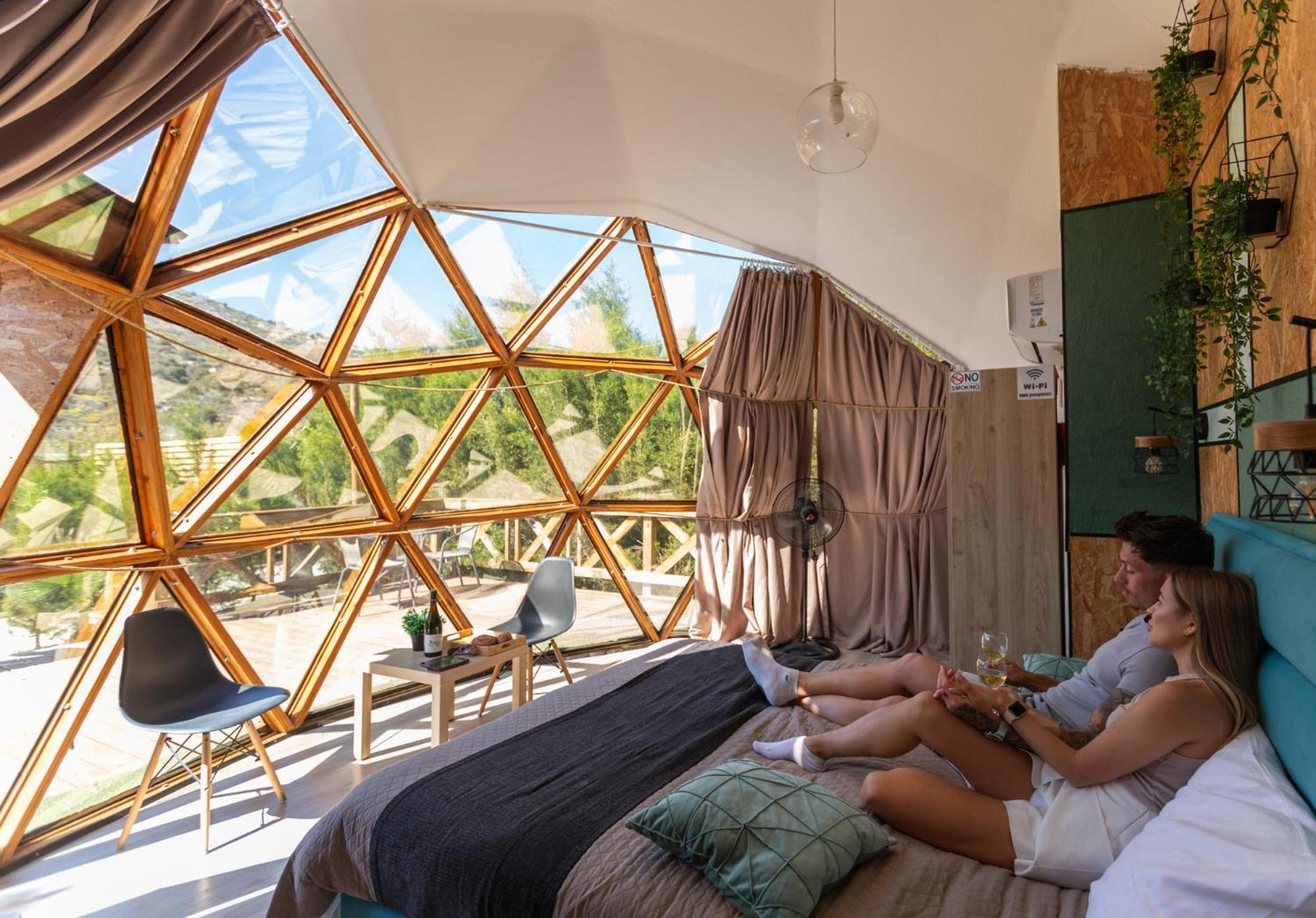 ホテル Amazing Cyprus Glamping Domes - Glamping Cyprus パ フォス エクステリア 写真